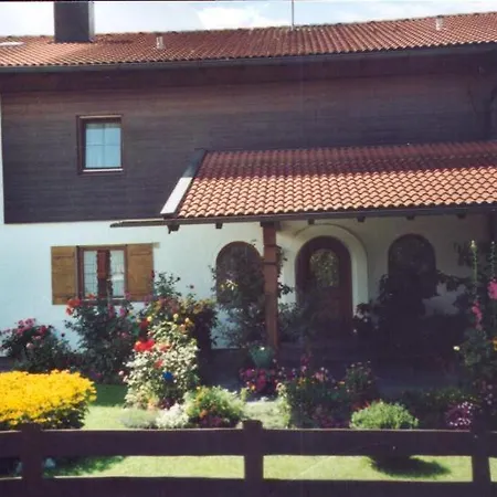 Edmeier Apartment Bernau am Chiemsee
